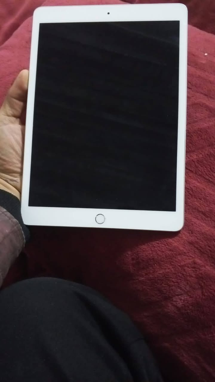 السلام عليكم ايباد 7 للبيع او مراوس هونر 9bاو بوكو السعر220بي مجال بسيط


**إذا كنت صاحب هذا الإعلان وتريد حذفه لأي سبب، رجاءا أرسل رسالة إلى الدعم الفني**