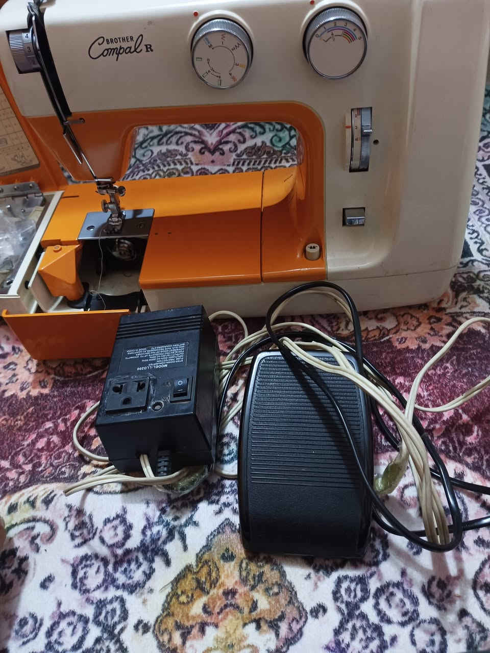 مكينه خياطه للبيع السعر 125


**إذا كنت صاحب هذا الإعلان وتريد حذفه لأي سبب، رجاءا أرسل رسالة إلى الدعم الفني**