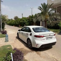 كورلا هايبرد 2024 شكل الامريكي ماشيه 41 باسمي مكفولة عدا طخة بسيطه جدا...