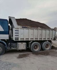 توجد قلاب نقل رمل درجه اولى  حمل فول واصل سكس، تك 07877675896