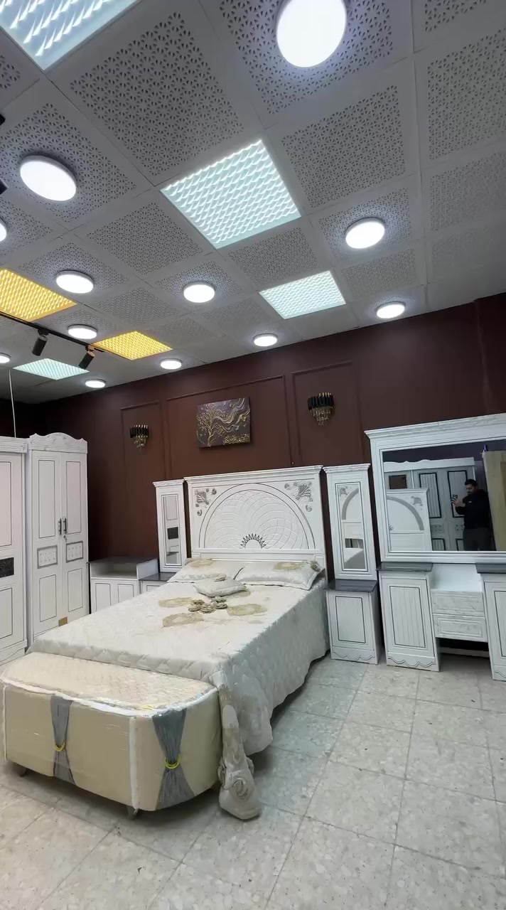 اليكم #احدث موديلات #للغرف  #نجاره  #عراقيه
المتانه والذوق الرفيع تجدونه لدينا 
#للحجز والاستفسار راسلونه 
متوفر خدمه توصيل


**إذا كنت صاحب هذا الإعلان وتريد حذفه لأي سبب، رجاءا أرسل رسالة إلى الدعم الفني**