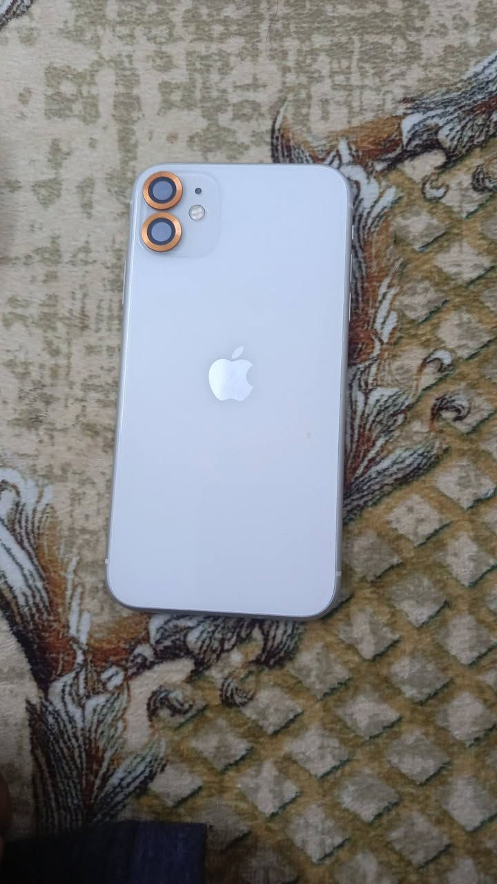 السلام عليكم جهاز ١١ عادي كفاله عامه لا مفتوح ولا مصلح جان عند طالبة
قفله ٢٥٠ التواصل واتساب ***********
الجهاز شخط مابي مال جناي
