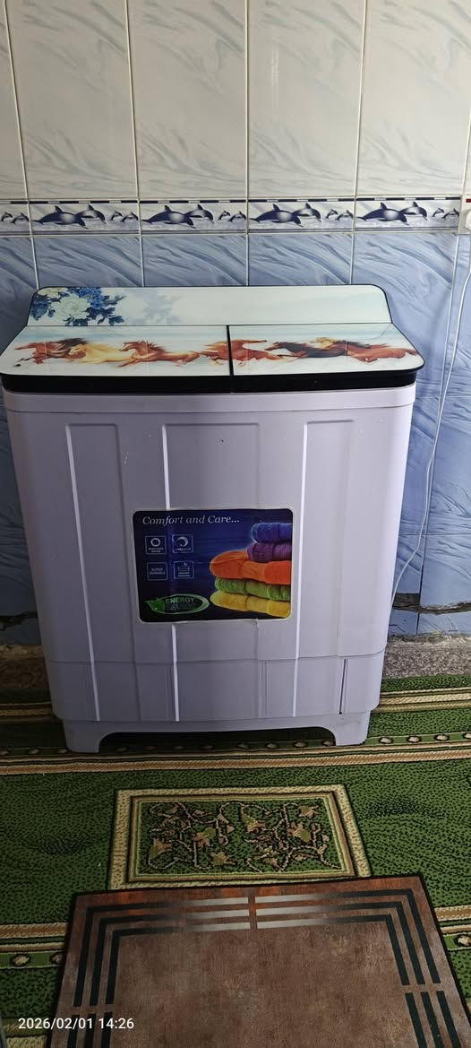 سلام عليكم غساله حوضين مامستعملة هواي العنوان المسيب رقم التواصل(***********)
