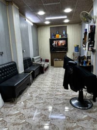 مطلوب حلاق • ايجار كرسي • قرب جامع التقوى