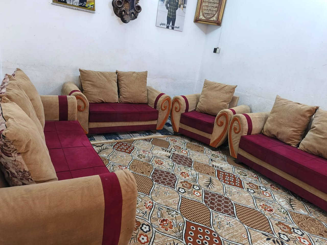 تخم 9مقاعد تسكام وقوي ثكيل تكمه جديد كلش اي ضررمابي نضيف جد شرط النظافه سعره 190يوجد توصيل داخل كربلاء ***********
