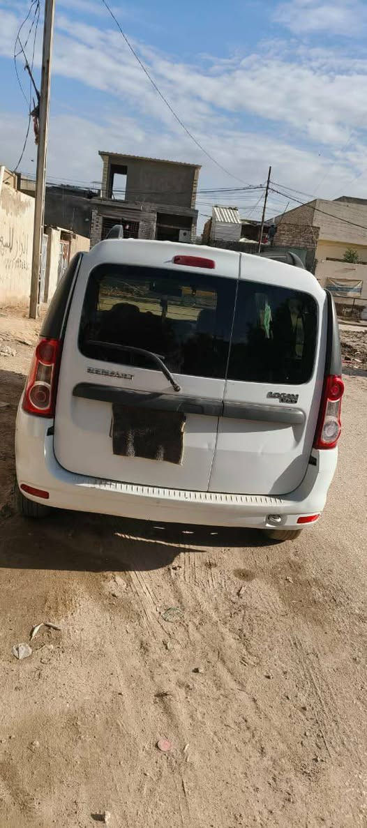 السلام عليكم
اخوان سياره رينوموديل 12سياره مكفوله كفاله عامه ماعده طخه علباردبجاملغ الامامي
سياره خيرمن الله جديده وممتعوبه وجاهزه من مكينه وكيروحداديه وتبريد سياره جاهزه ومال جناي وممشتغله عله خط ابد سياره مخليها بس للبيت
وراعيها يريد مداور ورقمهامثنى 
وسعرها73وبيهامجال حق الجيه
وهاذه رقمي ***********

غيرمتواجدعلفيس
