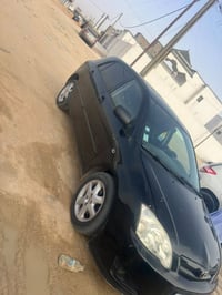 موديل ٢٠٠٥ • ماكينة نظيفة • غير مرقمة