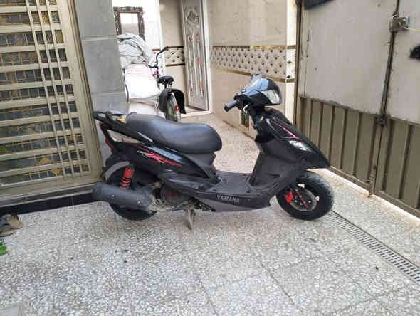 ماكس ثعلب كابريتر رمبه كفاله عامة كلها بلادي شرط مكينه وكفر وكابريتر ع وضع المعرض سعرها 750 مكاني بغداد شراي اتصل ع الرقم اخون الدراجه نص نكره بكل وقت شلون بصمه***********
