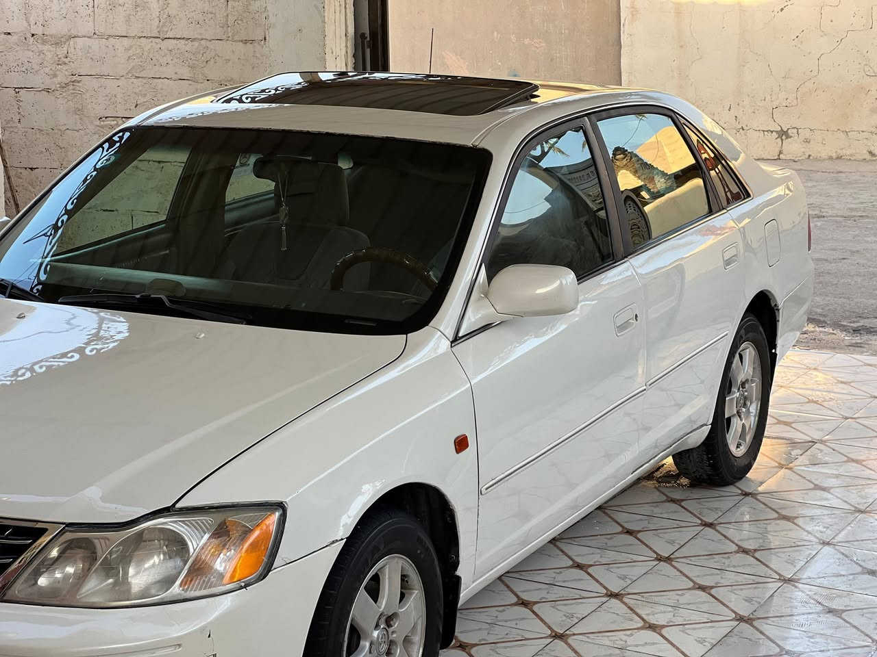 السلام عليكم 
افلون 2004 خليجي رقم انبار انكليزي مشروع وطني بأسمي محرك كير صدر خير من الله تخم تاير تايلندي فتحه سلايت طكتين شغاله شاشه حساسات السياره صبغ عام بيها طخه جاملغ خلفي جهة السكن 
مكانها الانبار الحبانيه

السعر 85 $ وبيها مجال بسيط 

***********
***********
