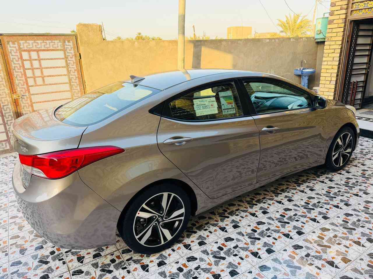 السلام عليكم ورحمة الله وبركاته ..
النترا موديل 2013 ماشيه 100 الف حقيقي شرط الفحص مكفوله كفاله عامه عدا صبغ مقدمة الجاملغ  محرك 2000 دوش شرط مامفتوح برغي بيه رقم مثنى دولي بسمنا مشروع وطني سنويه مجدده لغاية 2029 هزة جديده سياره جاهزه بمعنى الكلمة مواصفات السيارة حساس خلفي شغال ويل كب اصلي داخل بيجي تحكم استيرن جيهتين شغال بلاجكتور  كير ومحرك وحداديه وتبريد كله عالبلاد تدفئة شغاله فول كهربائيات سياره جديده من الداخل والخارج حداديه شرط 100% تخم تاير حديد السعر 102 مكان السيارة الناصريه ***********
