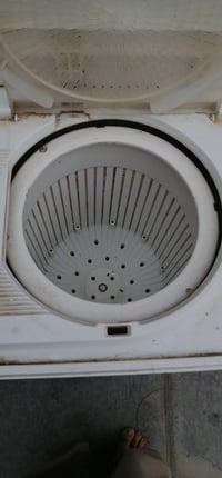 للبيع ديوانيه مركز 07826549155