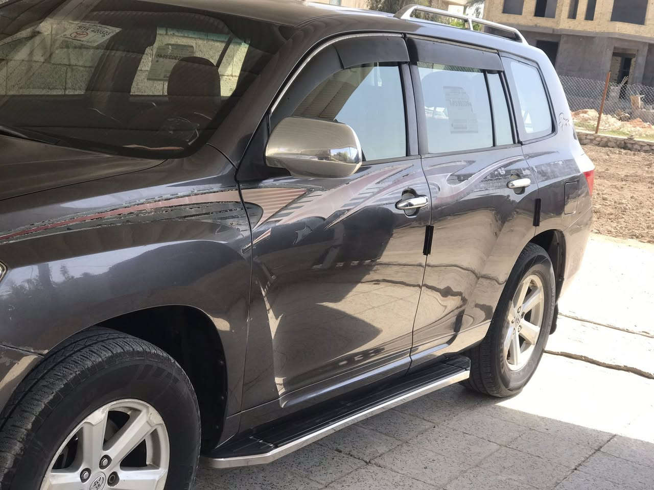 للبيع هايلندر  ٢٠٠٨ رقم انبار الجديد بإسمي سنوية نافذة لل ٣٠٣١ صبغ اربع قطع بدون دواخل ليبل واحد محرك كير تمام السعر ١٣٥ بيها مجال المكان الانبار الرمادي *********** هاتف / واتساب
