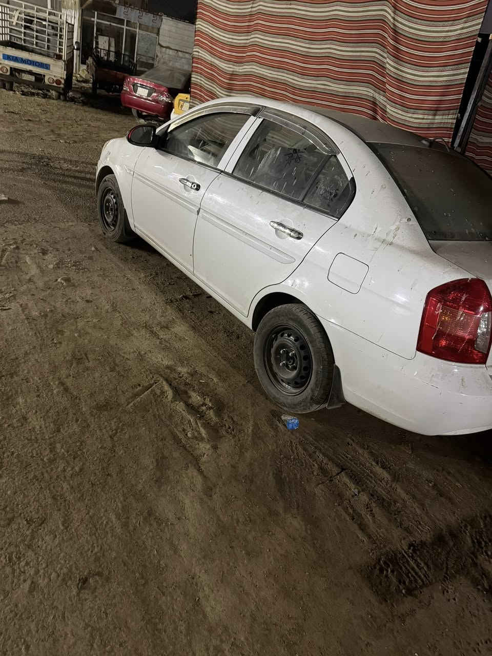 السلام عليكم عندي اكسنت للبيع موديل 2009 رقم ديالي دولي جديد بسمي سنوية 2028 سيارة خليجي بدون قطرة صبغ مكفولة كفالة عامة مكينة 1600 سيارة كير عادي جام كهرباء تخم تاير صدر أمامي خلفي جديد تبريد سيارة مال جناي السعر 80 وبيها مجال بسيط موبايل *********** بغداد الآمين
