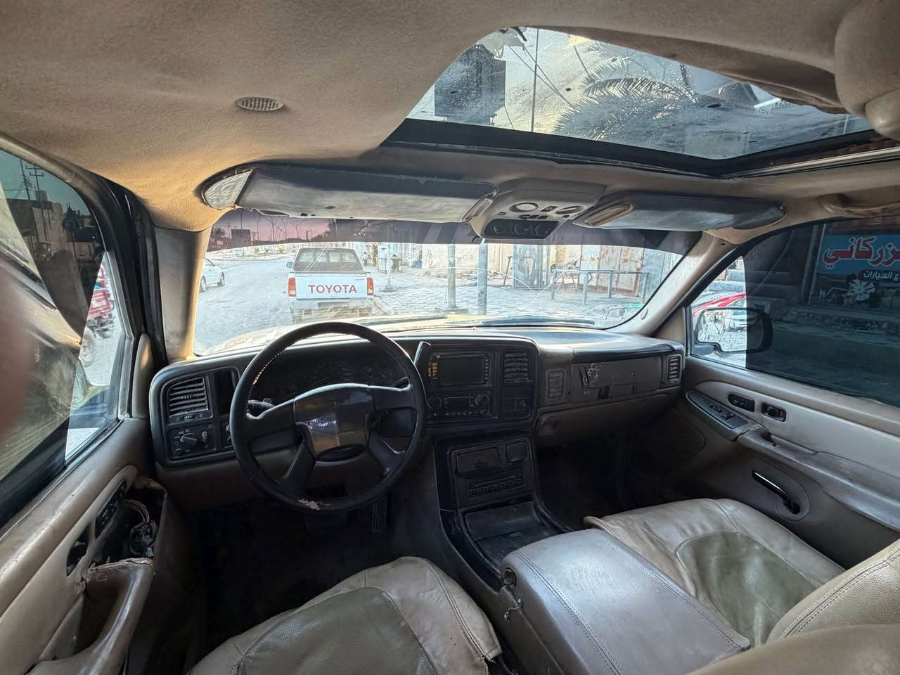 سوبر بان موديل 2000 رقم بغداد الماني سنويه صدامي تحويل ثاني  يوم باسم المشتري ابيع كوم حديد بس اصوليات 
رايدها ب 45 وبيها مجال 
مكاني ناصريه مركز 
*********** ناصرية, ذي قار
