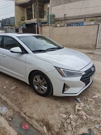 انترة البيع مديل 2020 محرك 2000 دوش ماشيه76سياره حلوه مال جناي سعره 14...