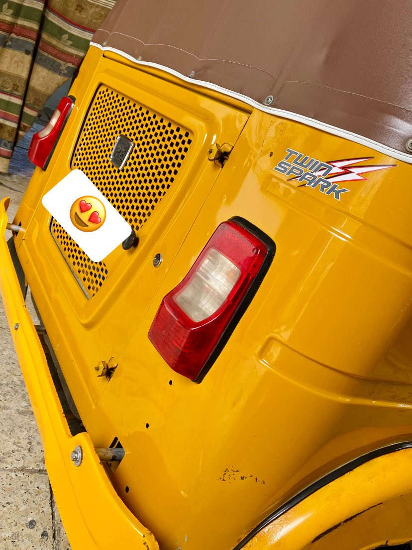 السلام عليكم 🫡 تكتك 🛺 21كفاله عامه رقم نكليزي بسمي شراي اتصل ***********تكتك زيرو حلا من الصور تكتك
