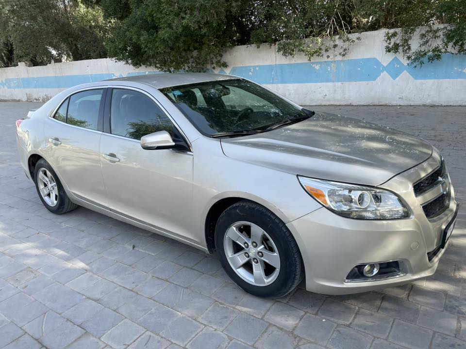 السلام عليكم
للبيع ماليبو 2013 LT مكفوله ما عدا الدعاميات مصبوغه حادثه اميركا دعاميه خلفيه محرك 2500 تدفئه وتبريد شغال كير و مكينه عالشرط رقم انكليزي سنويه لحد 2030 السياره باسمي بيع او مراوس
السعر 97$ للاستفسار ***********
