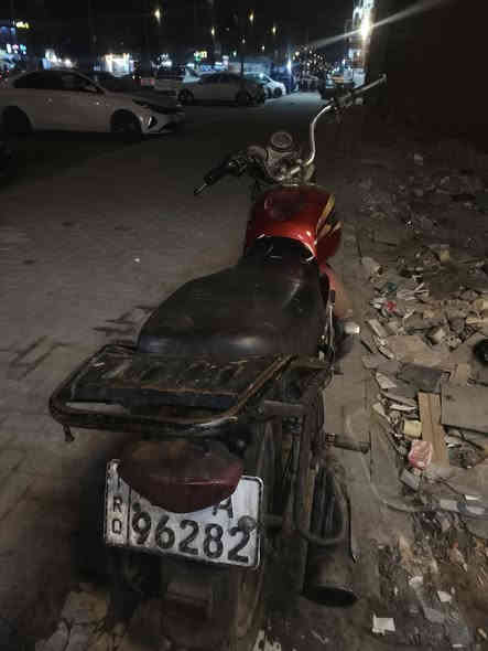 سلام عليكم
شباب بوكسر رقم وسنويه تحويل ثاني يوم 
سنويه تنتهي 2030 دراجه يرادله ترتيب سعر دراجه 950الف 
***********رقم هاتف
