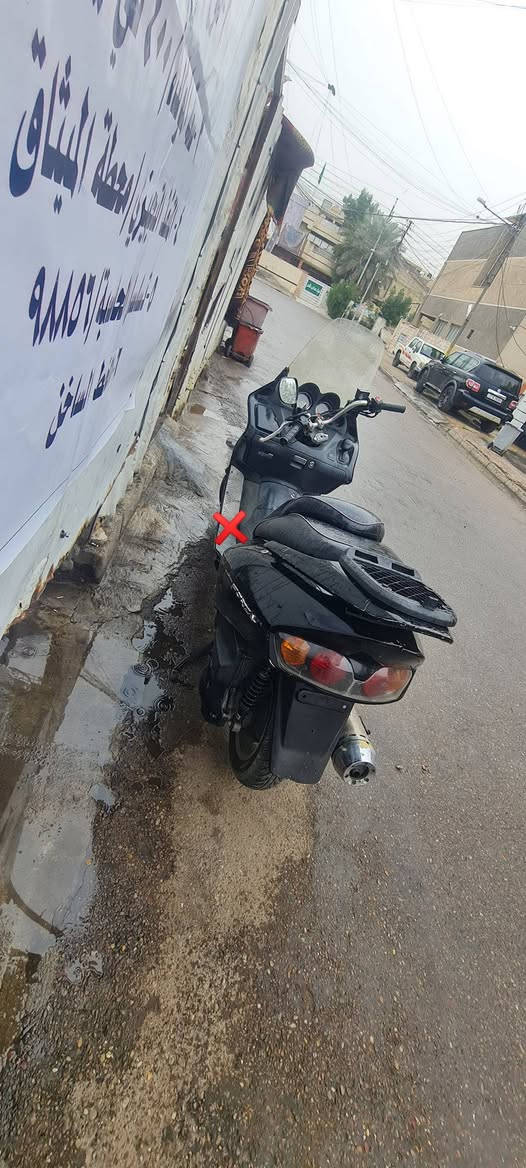 سلام عليكم دراجه 06 البيع مكينه بيه تبخير قليل نكره سلف ماعده هذني الخالي عليهن في هاذن مو ابيع ولا وي دراجه عنواني بغداد احي اور سعرها ٦٠٠ وبيه مجال *********** متواجد خاص واتساب
