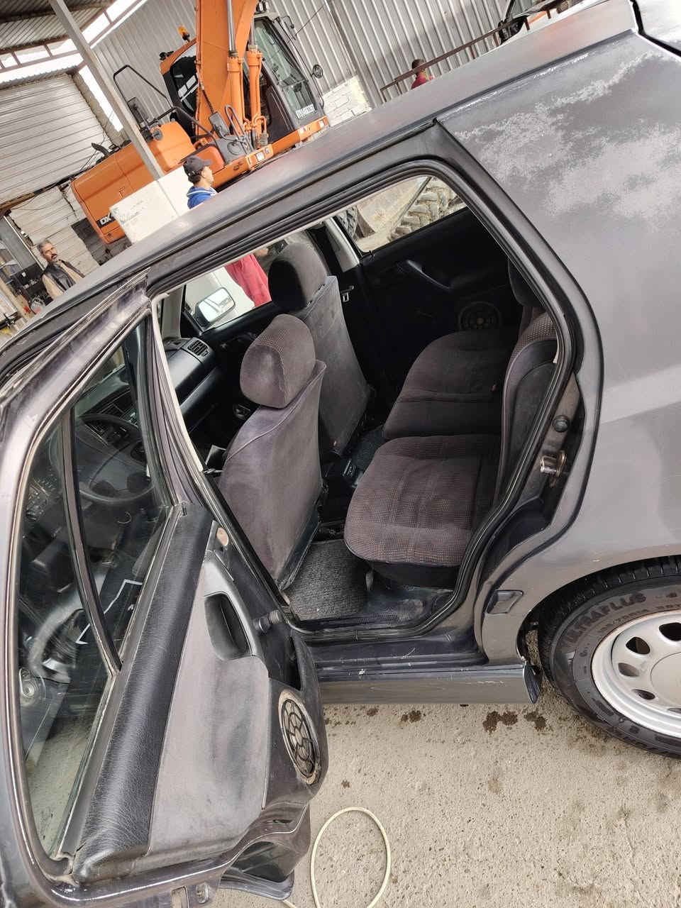 سيارة للبيع
1992
رقم بغداد بسمي
تحويل مباشر
مكان السيارة بغداد االدورة
السعر 35$وبيها مجال
كير اوتو
للتواصل
***********
