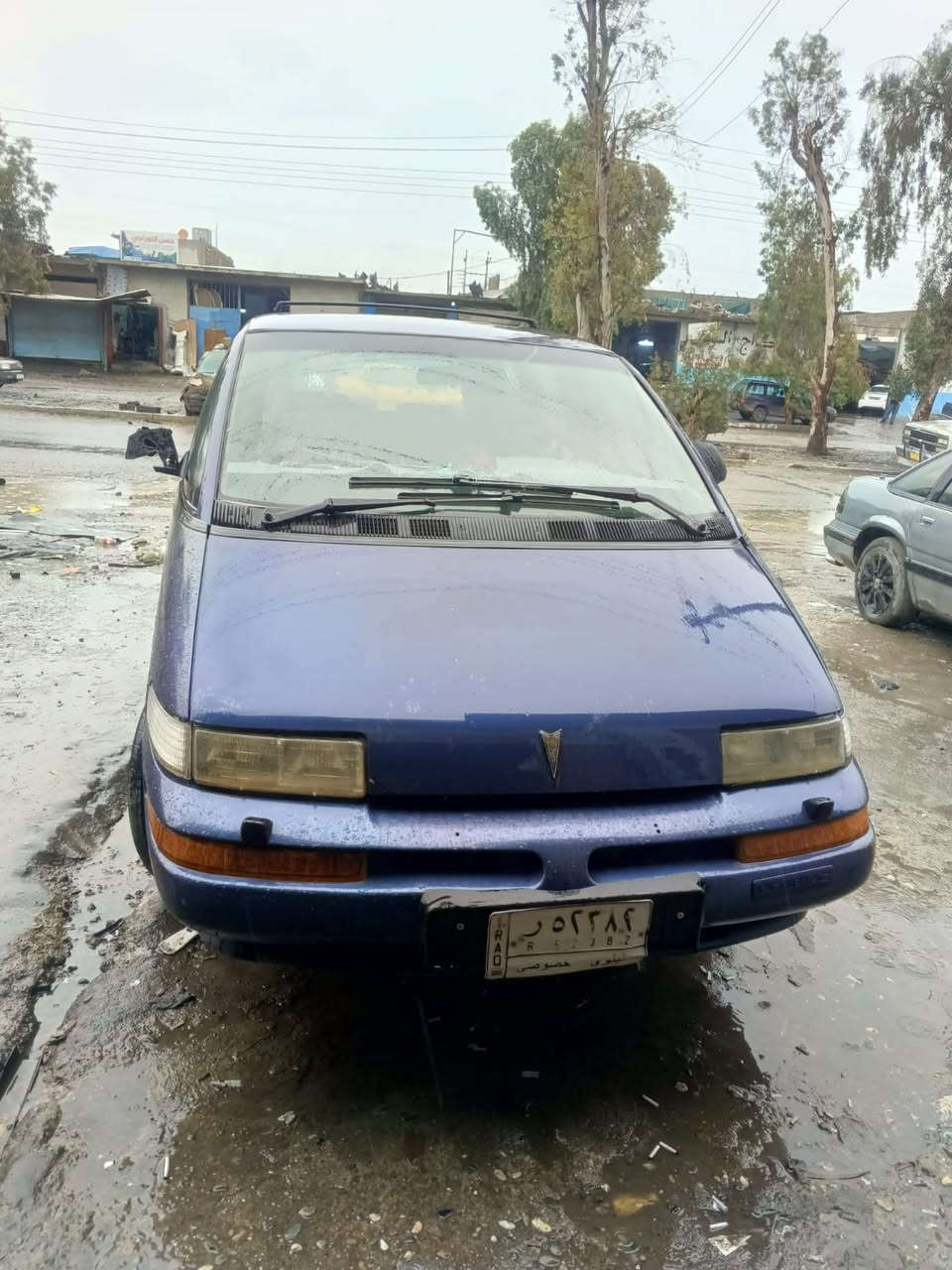سلام عليكم 
سيارة بونتياك سبعه راكب 
اربعه سلندر عطلها كاور فقط سياره كلها شغاله باقي التفاصيل واتساب او خاص ***********
