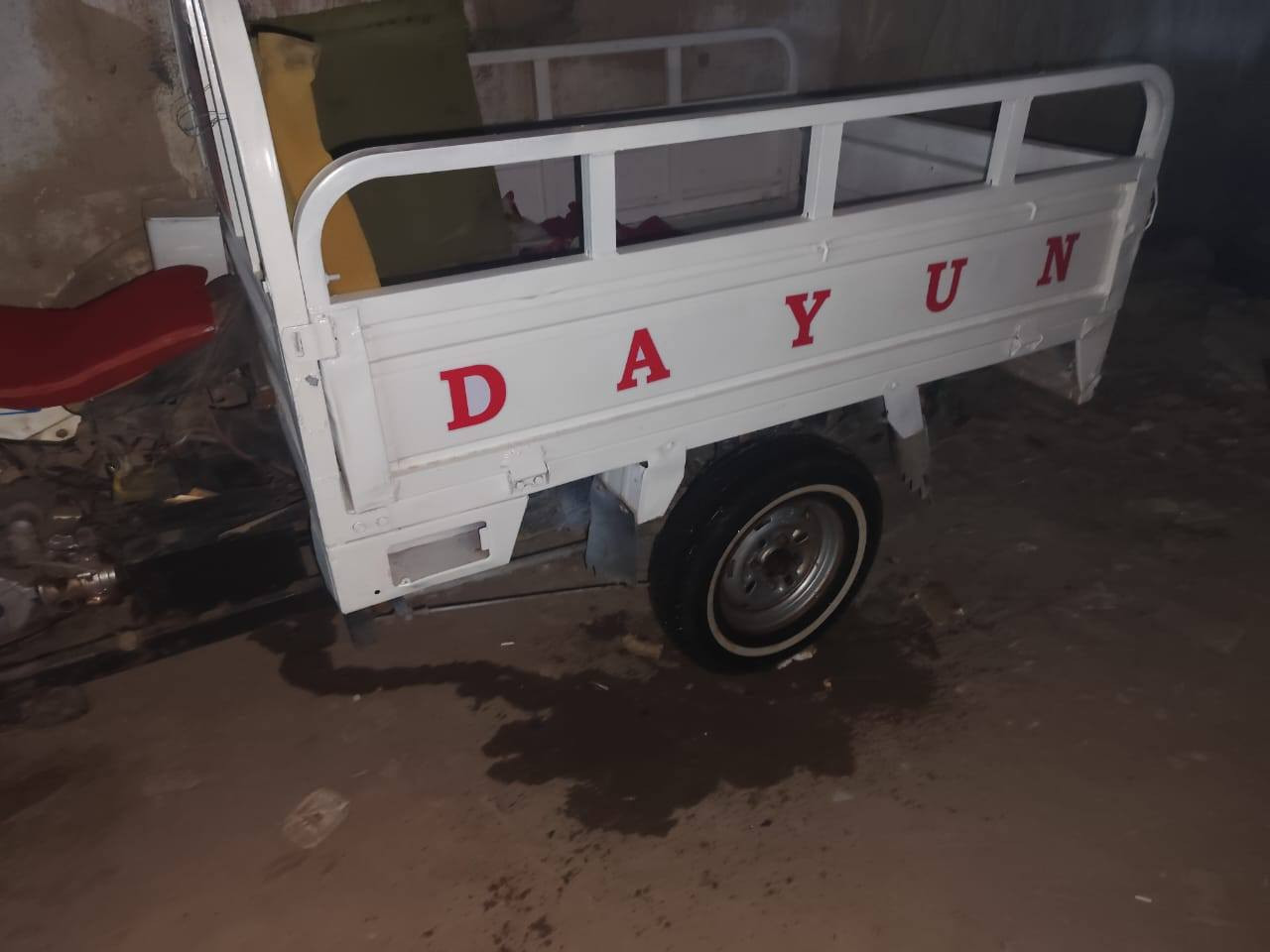 السلام عليكم ستوتة للبيع موديل 13 ستوتة وراق صولي ستوتة وعلي خير من الله مستعجل علة البيع سعر خاص  *********** واتساب
