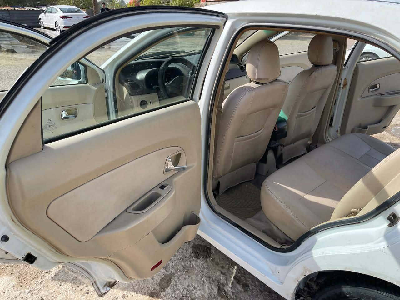 سلام عليكم سياره كفاله عامه رقم نجف الاشرف 40 بيه مجال مكلف بنشر تصل على صاحب سياره *********** عنوان نجف
