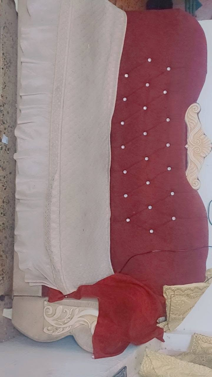 غراض لبيع 
رقم تواصل ***********
