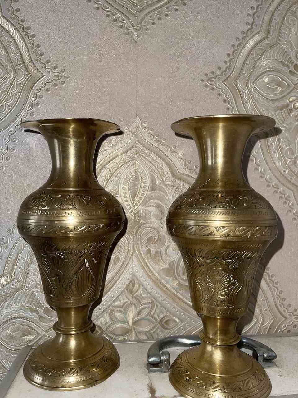 فازات نحاس اصلي مو صبغ وعلى الفحص نقش ايدوي الطول ٢١س وزن ثقيل الزوج ١٤٠ الف ويا توصيل


**إذا كنت صاحب هذا الإعلان وتريد حذفه لأي سبب، رجاءا أرسل رسالة إلى الدعم الفني**