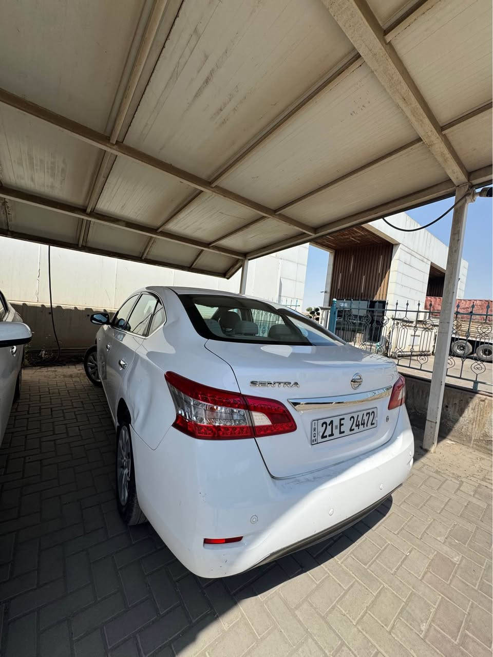 نیسان سنترا ٢٠١٨
مەکینە ١٦
١٨٨ هەزار کم رۆیشتیە
بەس چاملخی پشتەوە لای سەیاق کەمەک قۆپی هەیە 
باقی بێ سبوخە 
گێر مەکینە تەقە رەقە بە شەرتە 
بە ناوی خۆمانە سەنەویو شتی هەمووی تازەیە 
لە هەولێرم 
***********
0️⃣7️⃣5️⃣0️⃣1️⃣4️⃣5️⃣5️⃣1️⃣5️⃣1️⃣ أربيل, العراق
