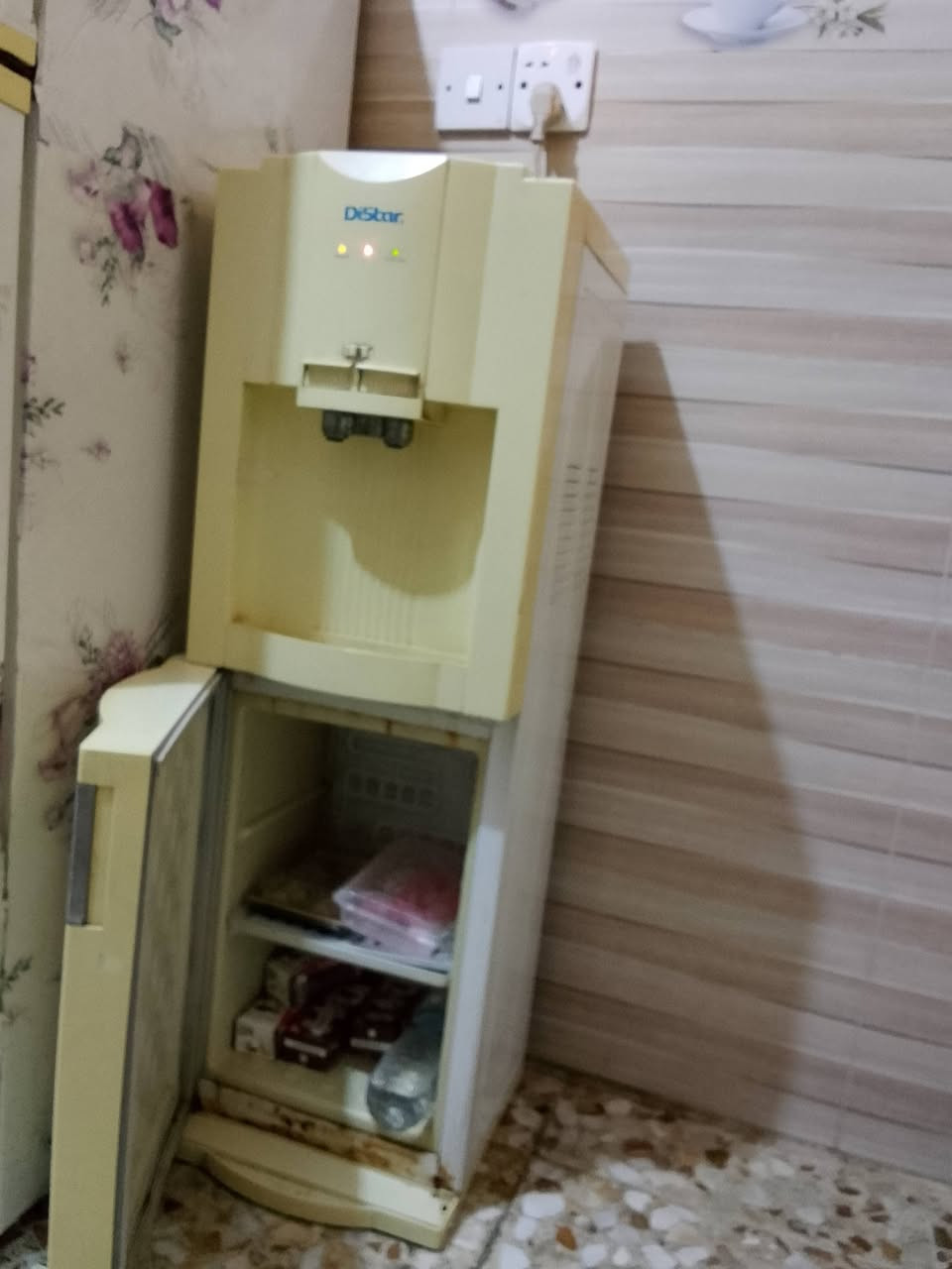 السلام عليكم ثلاجه وبراد للبيع مكاني الزعفرانيه 
لبراد سعره50

ثلاجه 125


**إذا كنت صاحب هذا الإعلان وتريد حذفه لأي سبب، رجاءا أرسل رسالة إلى الدعم الفني**