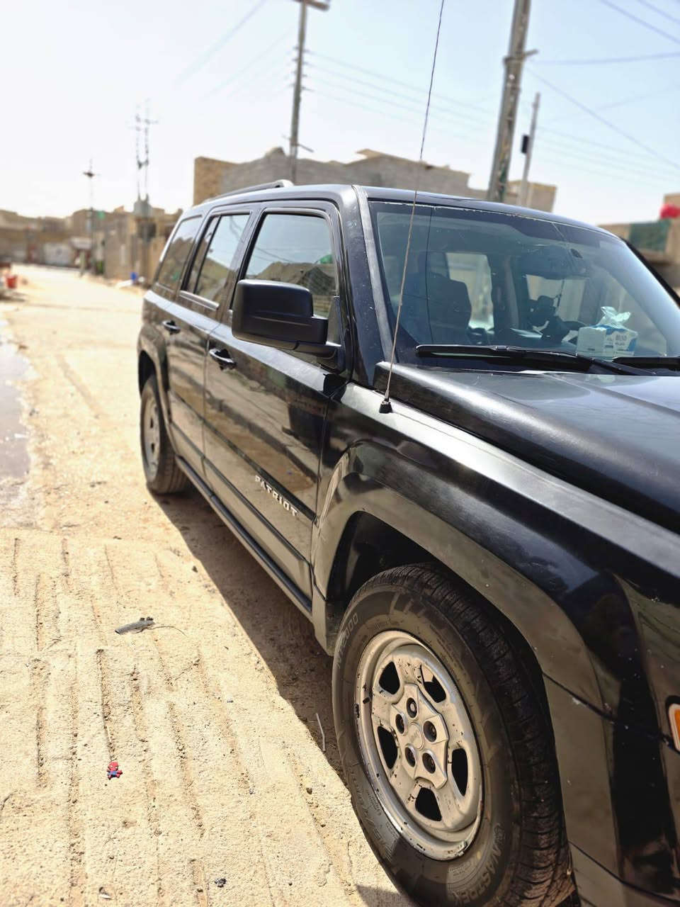 سياره جيب باتريوت موديل 2016 حره بإسم البائع ميسان رقم صاحبها ‏‪077-001-73277‬‏
