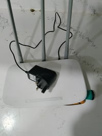 راوتر • شغال • للبيع