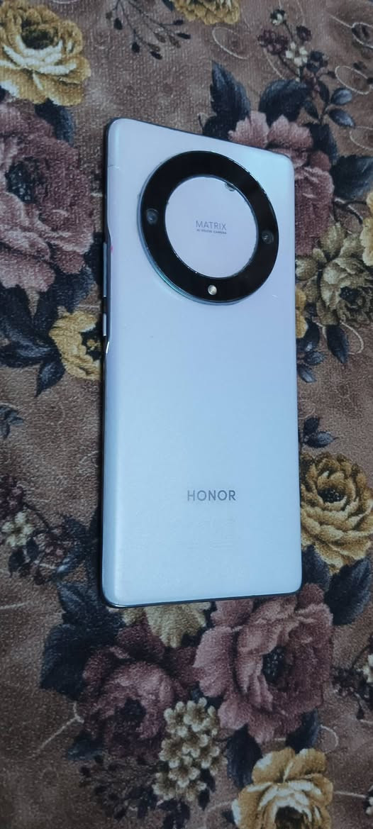متاح مبايل HONOR X9a 5G
فقط بي هاي الظربه مثل ماموظح بصوره 
السعر 165المكان الموصل الايمن


**إذا كنت صاحب هذا الإعلان وتريد حذفه لأي سبب، رجاءا أرسل رسالة إلى الدعم الفني**