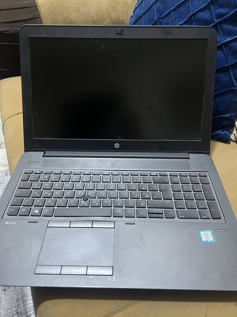 لابتوب z book
للبيع 
i7-6820HQ
كارت Quadro 
2000M 4g
رام 16g
هارد 512ssd
مكاني بغداد 
السعر 250 الف قفل
***********
