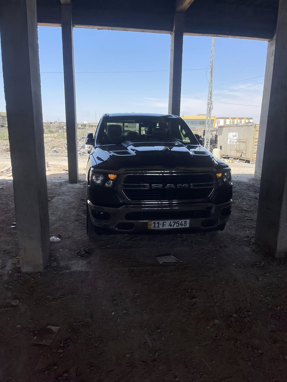 رام  فئت باك هورن ٢٢ 
٨ سلندر هيمي ٥٧٠٠
حدثهة بجم  ما متذي لا لغود ولا شواصي
٢٨٠ او بيهة مجال 
***********
