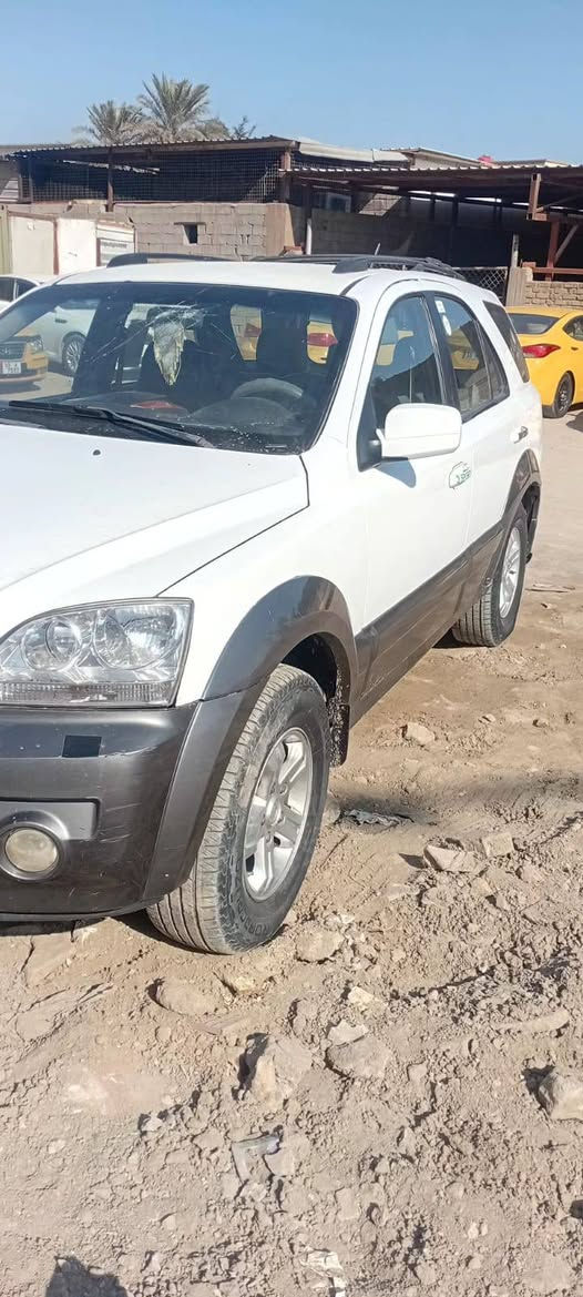 السلام عليكم سورنتو 2005 السياره كير مكينه حديدايه جديده وارد خليجي مراوس ب تكسي (سوناته اوبتما)الديوانيه قضاء الشاميه(***********
