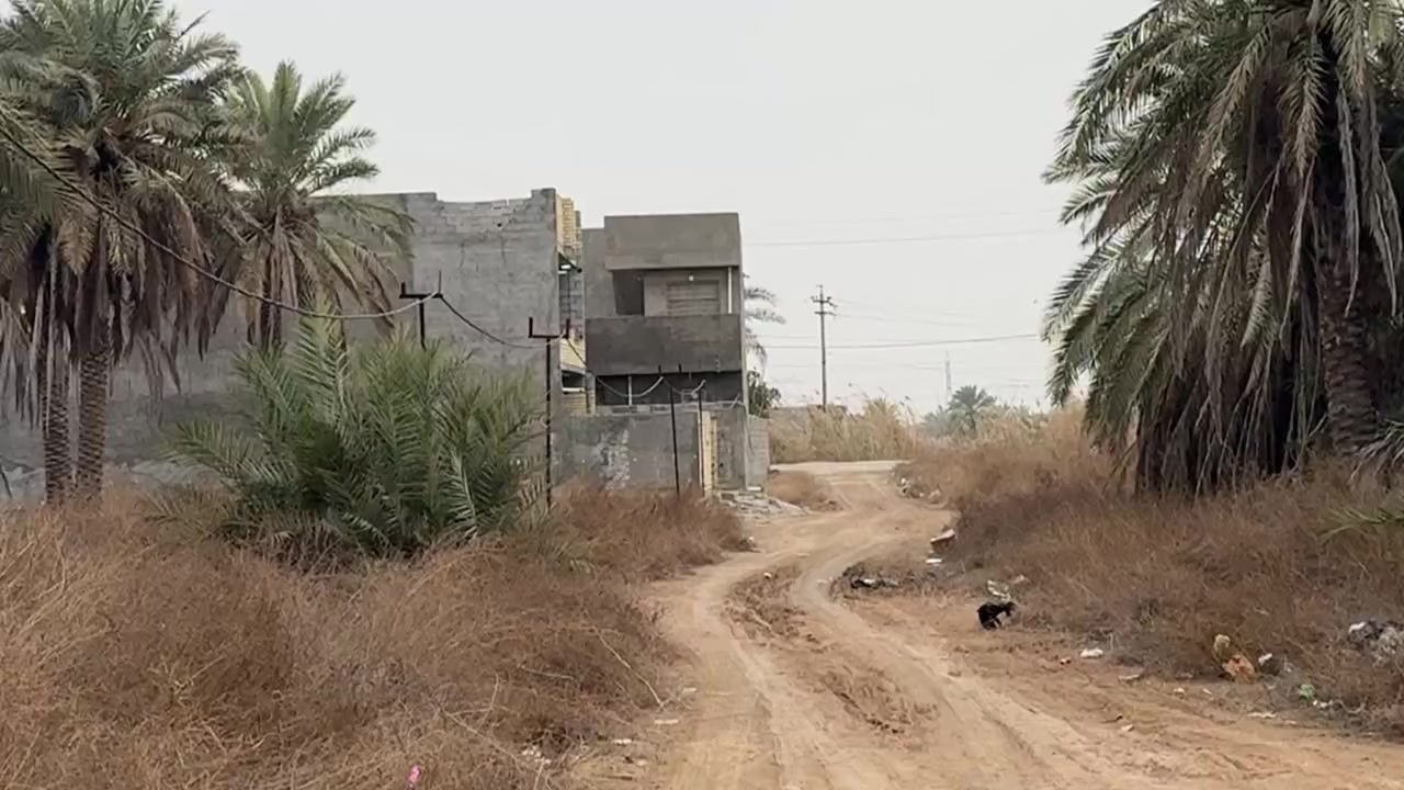 ﷽

المساحه 200م وجه 10 نزال 20 ملك صرف زراعي بناء جديد رفت ارتفاع متر يحتوي على مدخلين استقبال + مطبخ حار وبارد+ حولي + 2 غرف نوم + خدمات + منور وره البيت متر ونص على طول البيت الموقع كميره قرب جزيره بغداد السياحيه 

السعر  : 110مليون وبي مجال

 للاستفسار : *********** نزار الطائي
