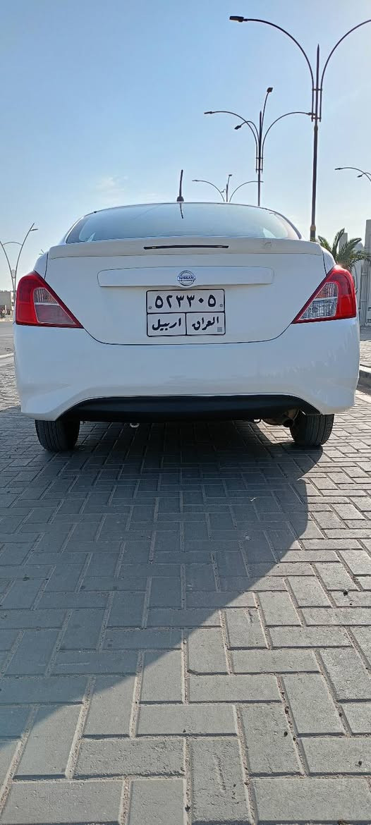 هندي بليته زركة
نيسان سني 2019 سعرها 100 غير قابل للعملة 
كير مكينة ممتاز ماليها عطلات جاهزة 
صبغ شبر صندوك فقط الباقي بارد 

مايشة 50 الف 
بصرة قبلة ***********
