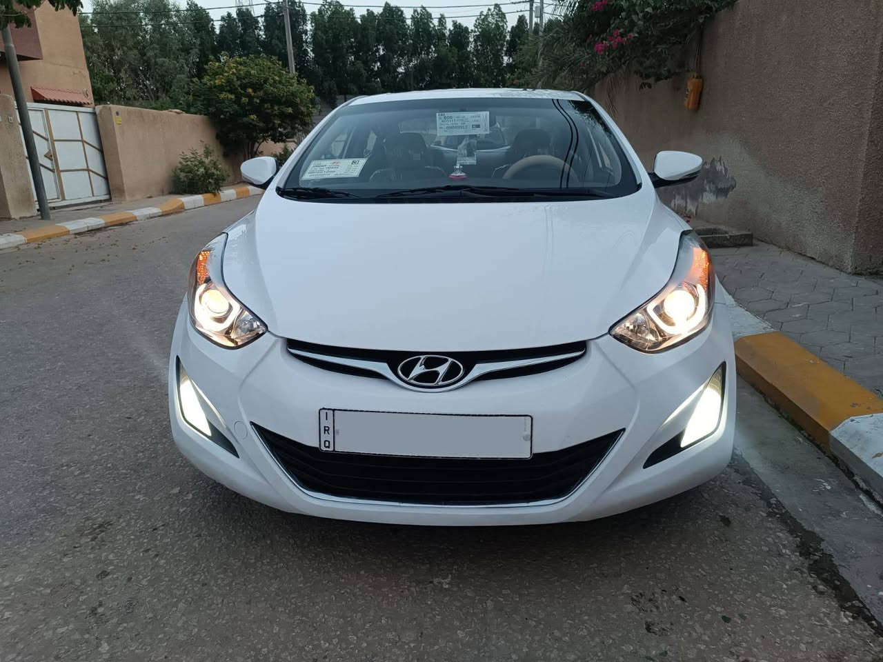 السلام عليكم
للبيع هونداي النترا فول مواصفات عده البصمة خليجي موديل 2015 رقم بغداد الدولي الجديد مشروع وطني سنويه مجدده 2030 مكفولة من الضرب والصبغ والتبديل فقط صبغ ربع دوسه + بارد بسيط كما موضح بالسونار المرفق بالمنشور عداد المسافة 107000 الف كم حقيقي قابل للزياده بل 120 دك جرص مواصفات السيارة محرك 1800 دوش المرغوب سلايد روف لايت لد عدسات مري شفط أشاير بالمري ويل كروم يدات نيكل تحكم أستيرن جهتين شاشه كبيره لمس بلاديه كامره خلفيه حساسات خلفيه تبريد قطعتين كشنات مخمل جدد مال الشركة أرضيه مغلفه جلد داخل لونين أسود وبيجي +صاج .. محرك كير مامفتوحات على وضع الشركة حدادية كهربائيات تبريد ثلج تدفئة تخم تاير جديد بطارية جديدة سيارة جاهزه أي نقص مابيه 
السعر/ 133$ بيه مجال 
العنوان/ كربلاء المقدسة 
للأستفسار الأتصال على الأرقام التالية 
***********
***********
 غير متواجد على الفيس
