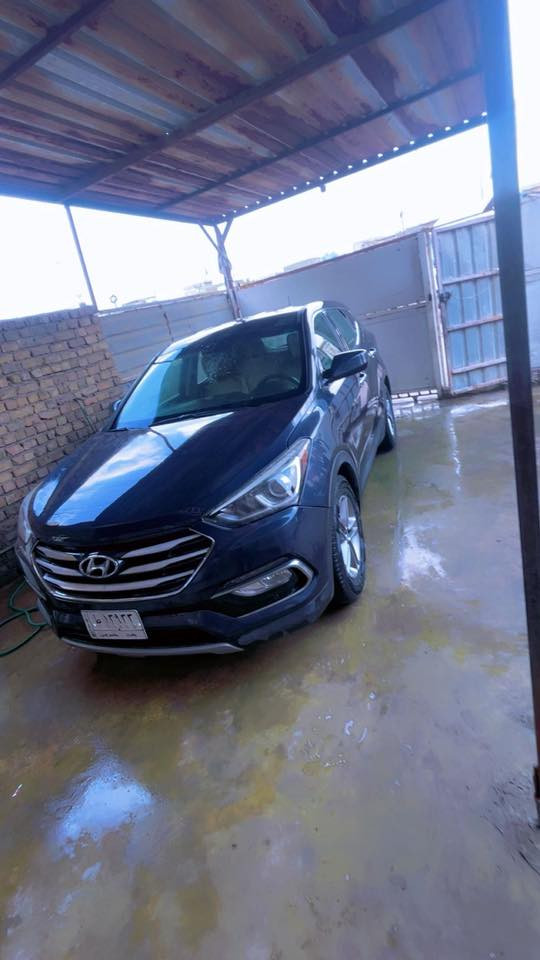 سلام عليكم سنتافيه2018 محرك 4سنندر 5راكب ما ماشيه هواي ***********رقمي
سعر 140بيه مجال
