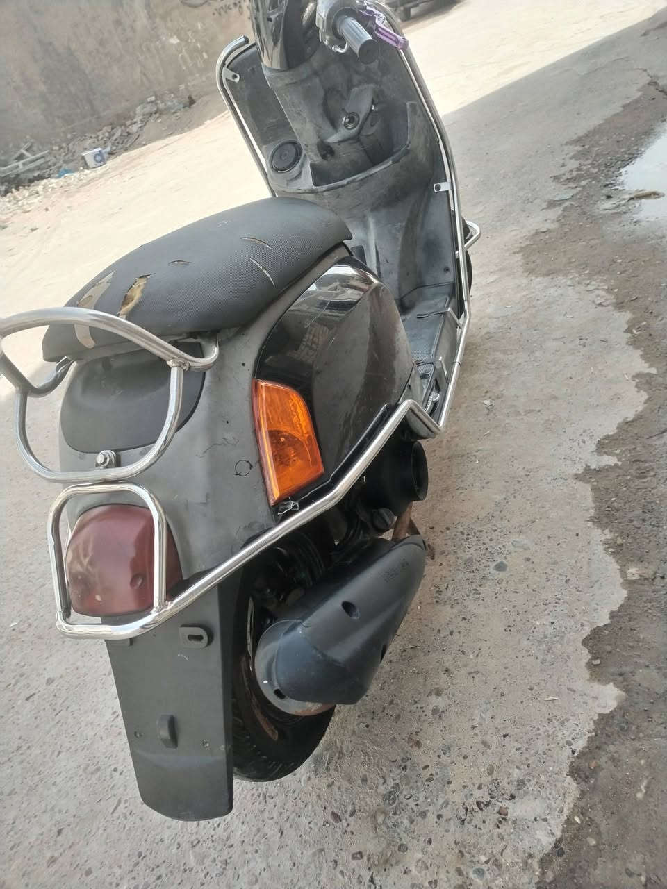 سلام عليكم  دراجة بواليس البيع دراجة كابريتر دراجة حلوة نضيفة دراجة نكرة بكل وقت نقصهة باتري السعر 550وبيهة مجال المكان بغداد الدورة البعيثة متواجد فيس


**إذا كنت صاحب هذا الإعلان وتريد حذفه لأي سبب، رجاءا أرسل رسالة إلى الدعم الفني**