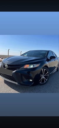 كامري لبيع موديل2020 se امريكي السياره حلوه وما ناقصها شي  ماشيه ١١٥ ا...