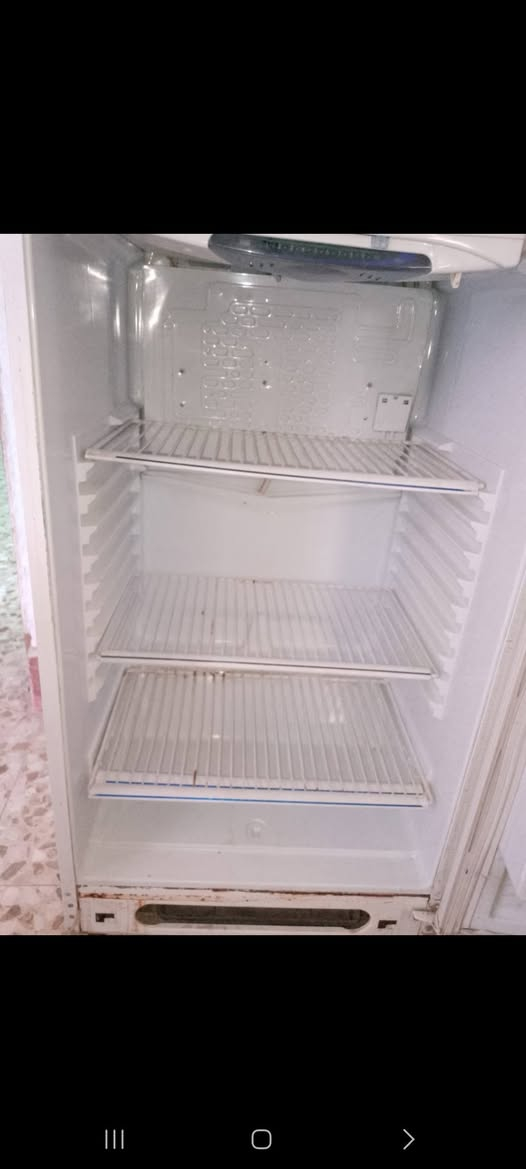 ثلاجه حجم كبير بس عطلان ماطورها حلة, بابل


**إذا كنت صاحب هذا الإعلان وتريد حذفه لأي سبب، رجاءا أرسل رسالة إلى الدعم الفني**