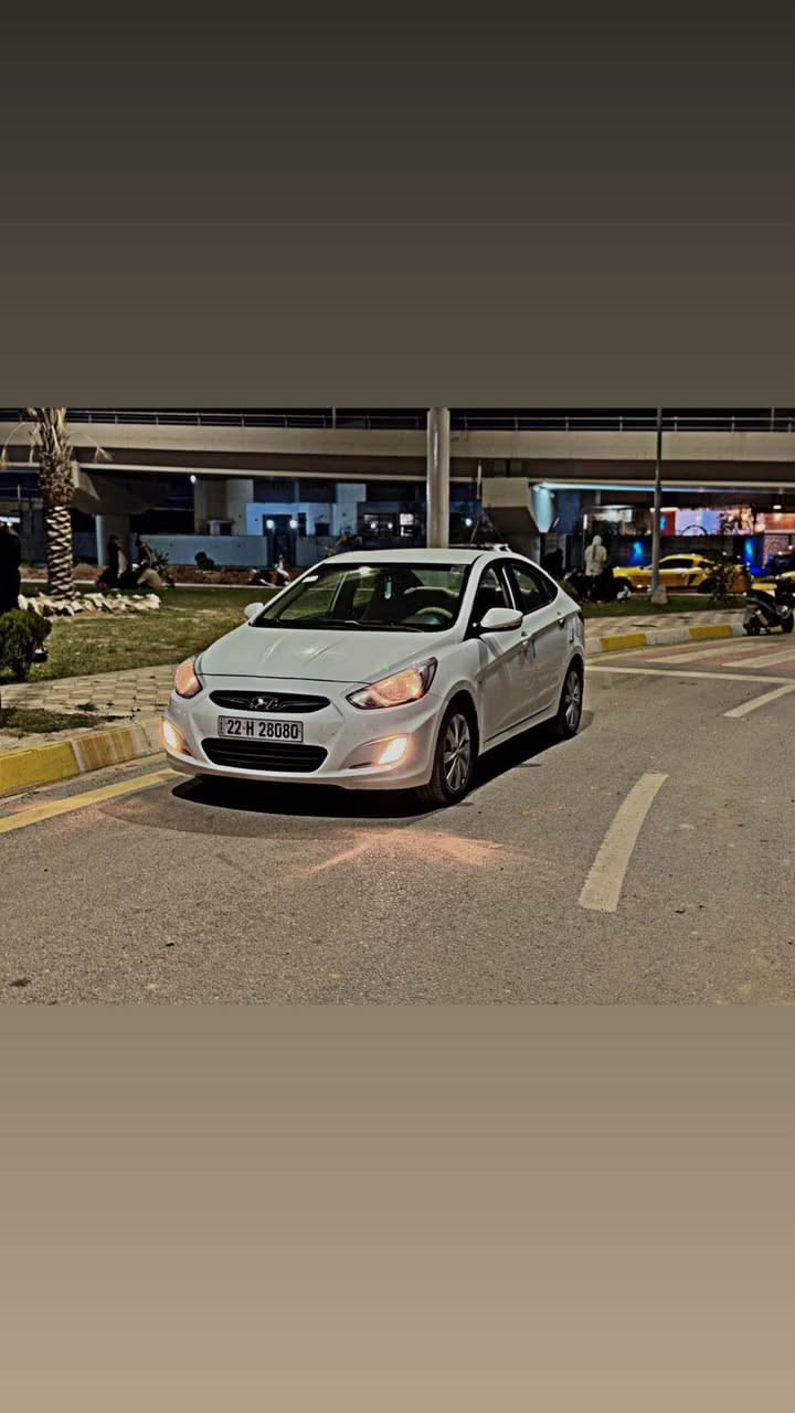 سلام عليكم اكسنت مديل 2013خليجي سياره ماشي 150الف سياره جديده بمعنى كلمه سياره كلين بدون تعديل بدون صبغ ولا فتح ولا عيار شرط 
/سنوي جديد 2028
/رقم جديد 
/هزه جديد شرط تحويل وغرمات 
/بيها كابون باتزين 
/صدر امامي خلفي كله ع شرط بدون اي عيب 
/كير محرك شرط بدون فتح او بخار 
ضرر سياره بيها باب واحد بيها رصعات فقط 
سعرها 108وبيها مجال *********** كركوك, العراق
