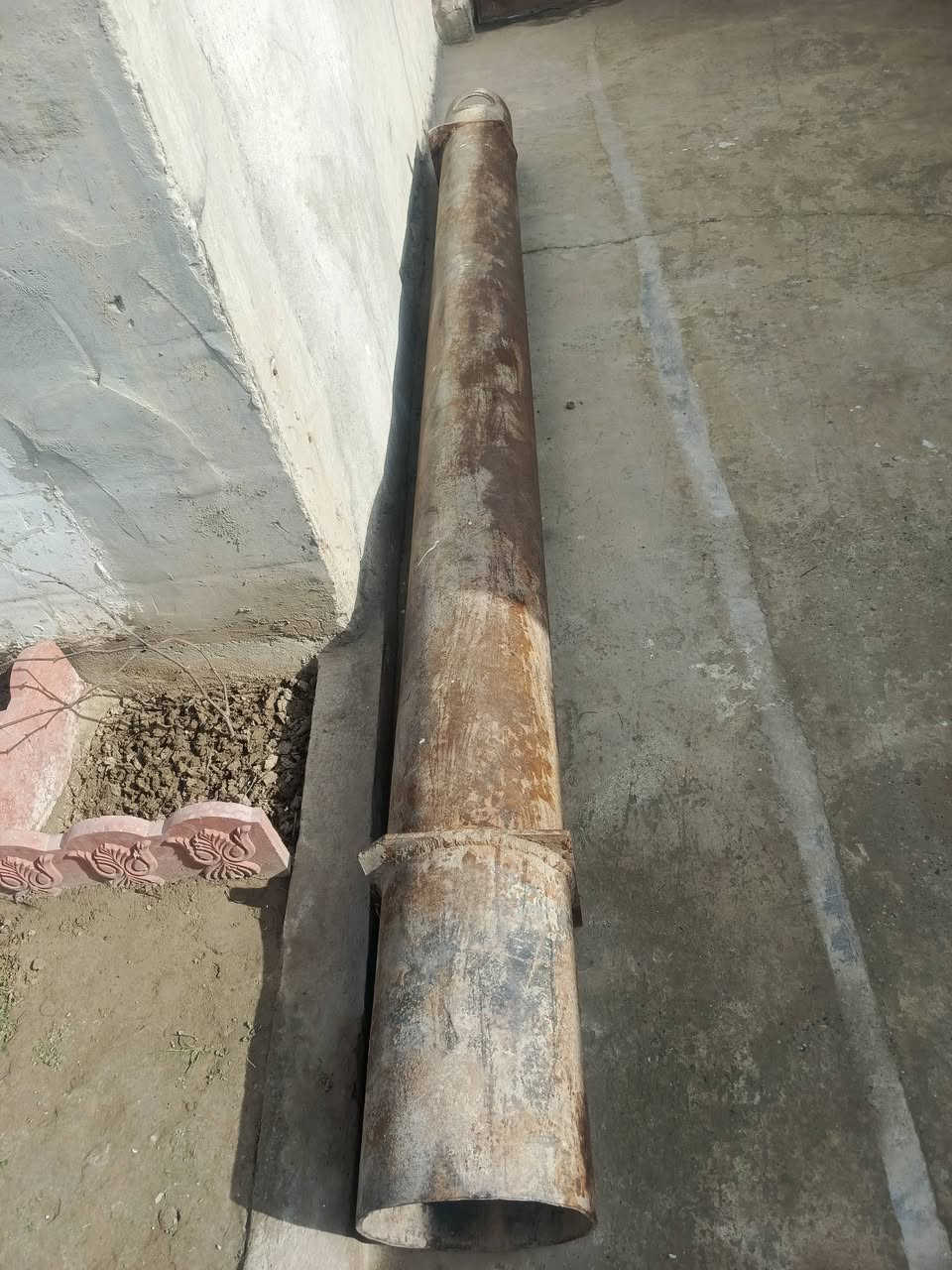 الســلام عليــــكم اخـوانـي ♕
عنـدي بوري حجمو 12 لو 16 انـج تمـام
والثــخن 16 ملـم والطـول 4 امتـار 
يصـير عبور للـسيارات الكبيرة والصغـيرة
ويستـخـدم لـي اي حـاجـه اخـرة ان كـان
ويـوجـد H چنـر قطعـتين طول القطـعة 8 امتار ونصف
حـديـد رقـم اول من هذا الثخين صناعة قديما ★★
اخـوانـي سعرهن ؏ الخاص ويـوجد لدي واتـساب 
على رقـم الكـورك»   --مكـانـي فـي حمـام العـليل
‏‪***********‬‏
‏‪***********‬‏
