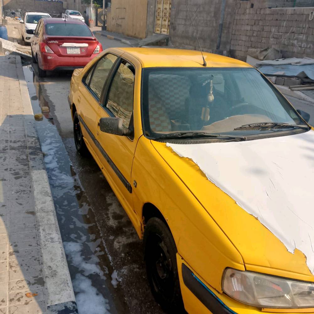 سيارة بوكس فجوة للأخيرة للبيع، اللون أصفر بحالة جيدة. السيارة نظيفة وتعمل بشكل جيد، مناسبة للمدن والاستخدام اليومي. تحتاج لبعض الاهتمام في الطلاء الخارجي كما موضح بالصور.