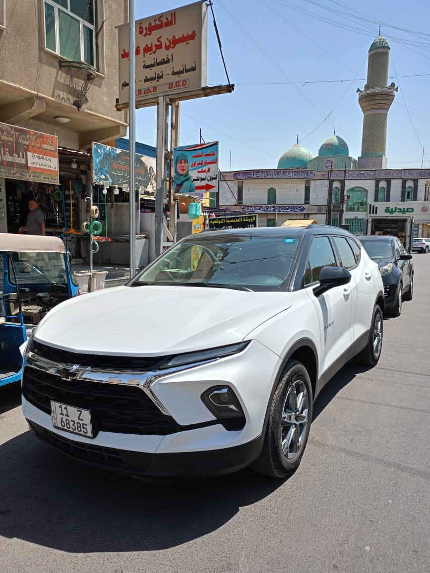 السلام عليكم
للبيع  شوفرليت بلايزر 2024
Lt2

اللوحة: رقم بغداد 

- حجم المحرك ٤ سلندر ٢٠٠٠ تيربو

- كير ٩ نمر 

- بصمة ابواب وتشغيل عن بعد بالريمونت

- بصمات ٤

- رادار امامي جانبي 

- رادر جانبي مانع اجتياز. 

- جنطة كهرباء. 

- الكرسي الامامية كهرباء + تدفئة 

- تبريد خلفي قطعتين 

- تحكم ستيرن جهتين

- سستم صوت متكامل

- هاند بريك بصمة

- تحديد مسار 

- توقف ذاتي 

السعر 190 $ ورقة وبيها مجال بالسعر

علما ان السيارة جاهزة من كلشي ترقيم جديد 

للأستفسار اكثر الاتصال :***********
