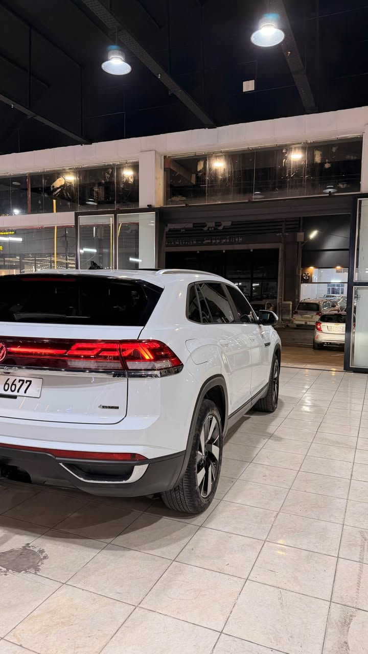 ۆدیل:2024
کلین تایتل
رەقەم شانسی:1V2KE2CA0RC257986
رەقەم تەلفۆن:***********
سعر:385 أربيل, العراق
