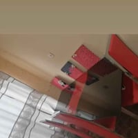 ميز ماليزي • زجاجي • ٦ كراسي